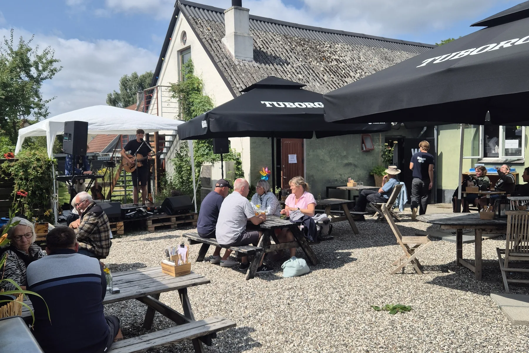 Bings i den gamle købmandsbutik på Orø